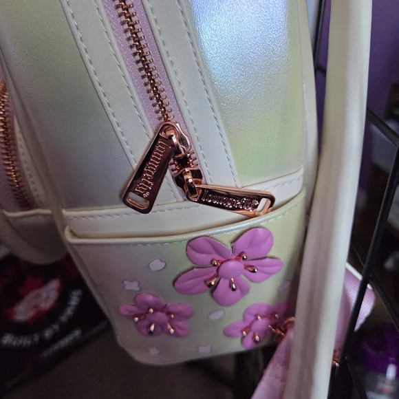 Loungefly Angel And Stitch - Picture 7 of 8